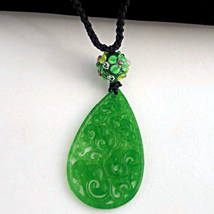 NYデザイン翡翠とベネチアンガラスネックレス