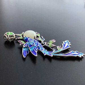 孔雀と翡翠のペンダントTOP