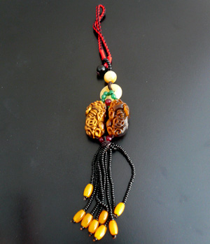 WヒキュウのBAG飾り&タッセル