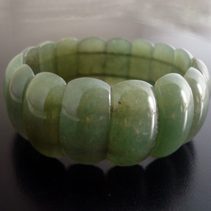翡翠のピースアレンジ ストレッチブレスA