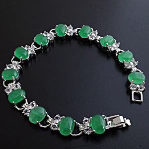 トンイの翡翠ステーションブレスレット