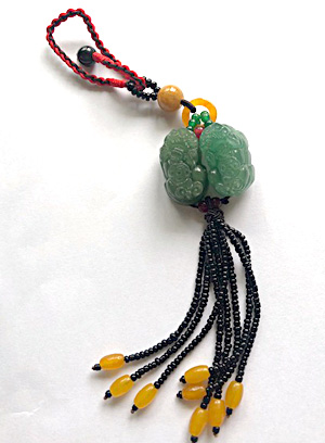 翡翠WヒキュウのBAG飾り&タッセル