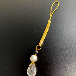 クリアな大人水晶ストラップ